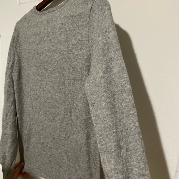 A loves A Women's Pullover Sweater Crew Neck Long Sleeve wool  Gray Size small - Picture 6 of 16